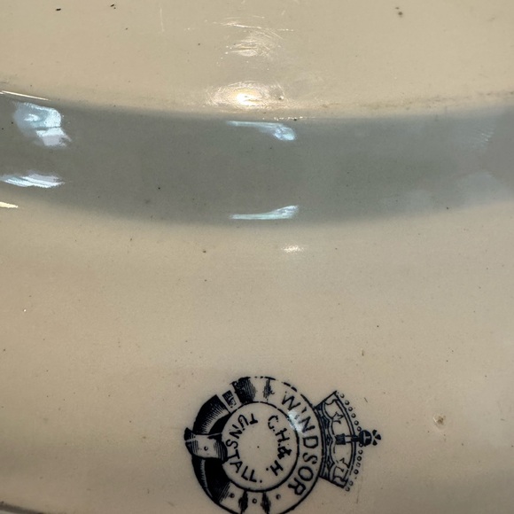 Antique CH & H Tunstall Windsor Blue Flow 17 1/2” Serving Platter - Picture 9 of 12